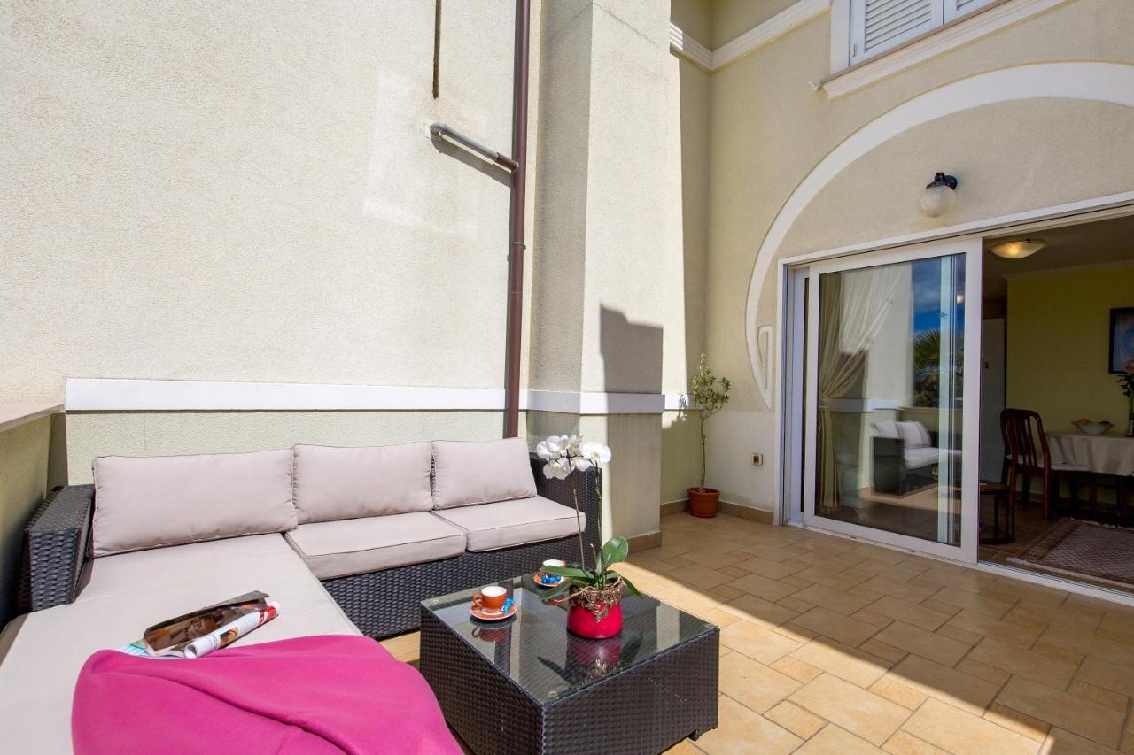Apartments Villa Nora Rijeka Extérieur photo
