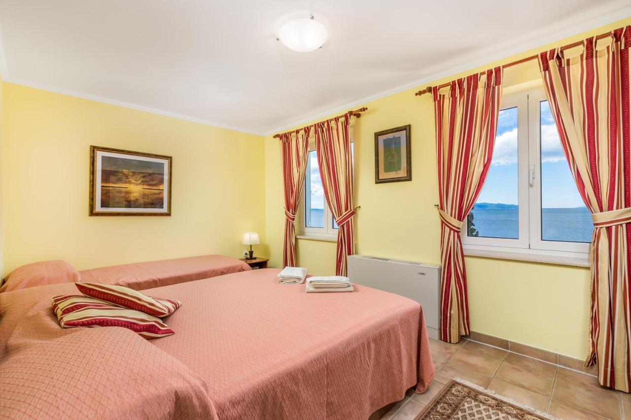 Apartments Villa Nora Rijeka Extérieur photo