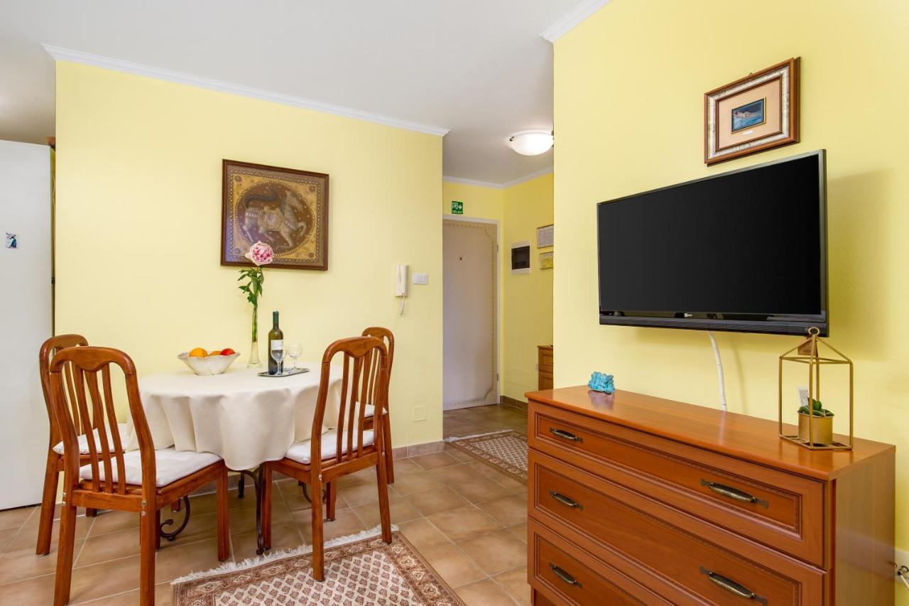 Apartments Villa Nora Rijeka Extérieur photo