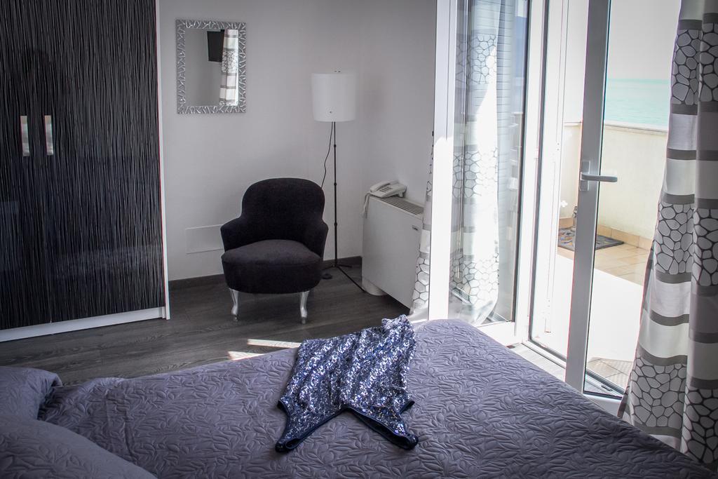 Apartments Villa Nora Rijeka Chambre photo