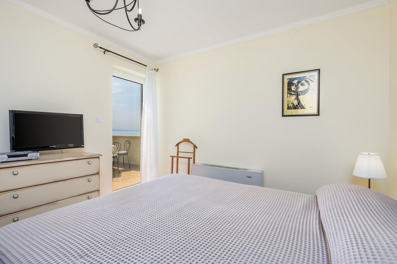 Apartments Villa Nora Rijeka Extérieur photo