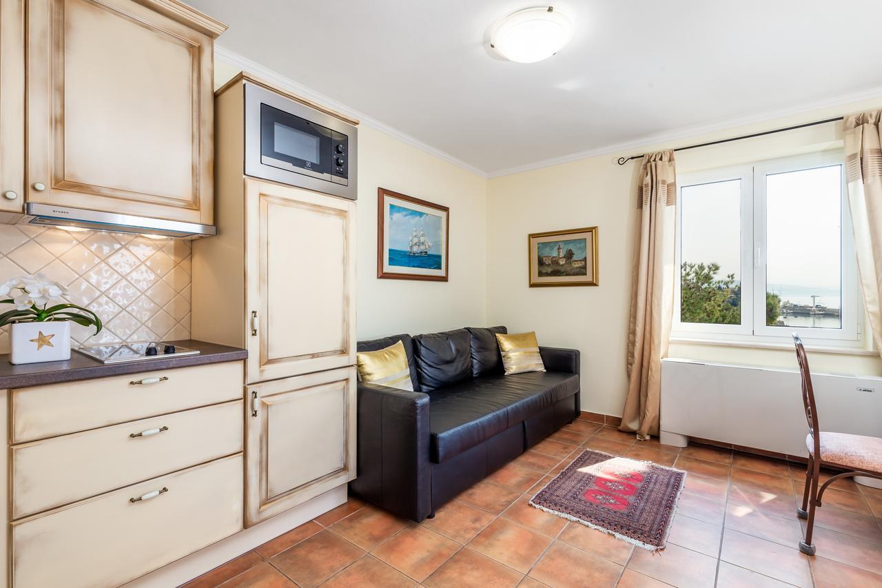 Apartments Villa Nora Rijeka Extérieur photo