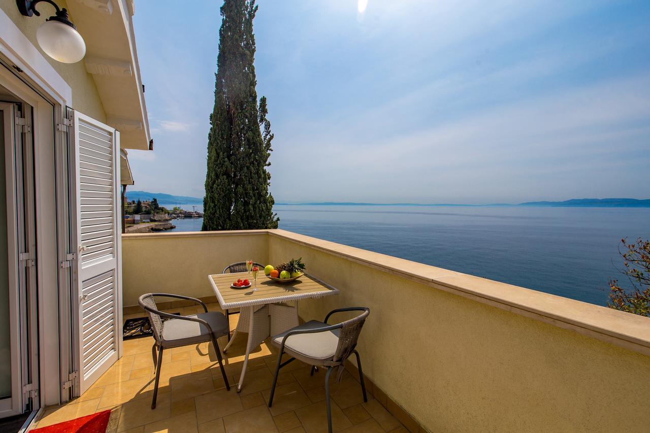 Apartments Villa Nora Rijeka Extérieur photo