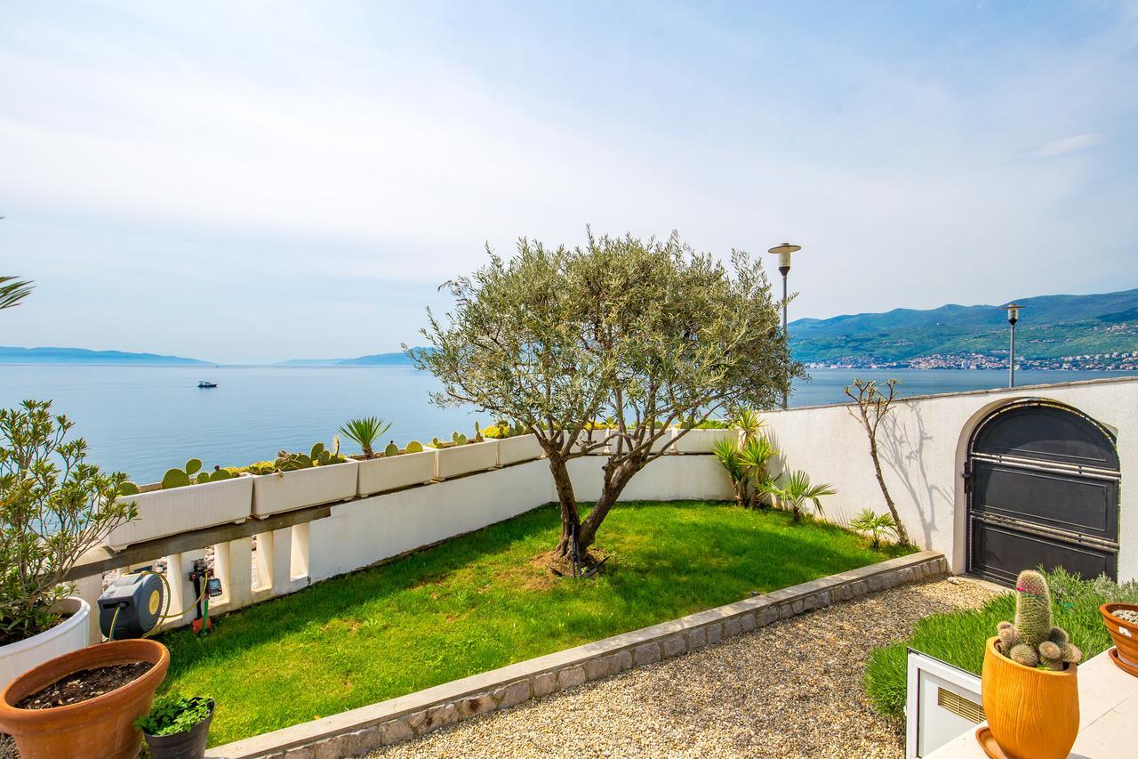 Apartments Villa Nora Rijeka Extérieur photo